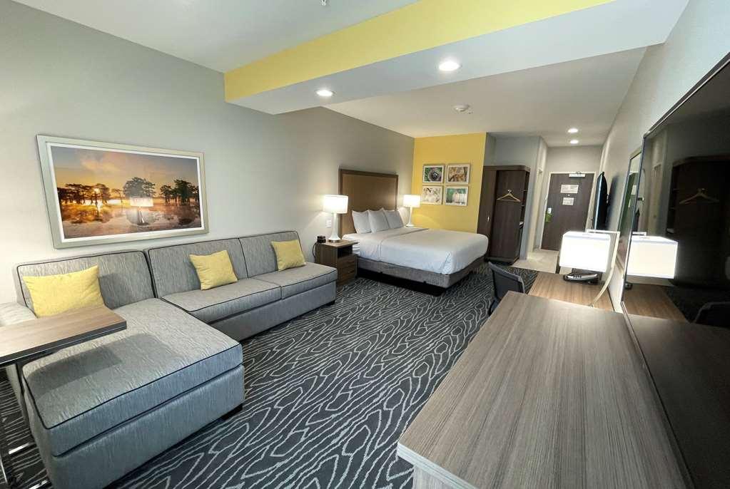La Quinta Inn & Suites By Wyndham Valdosta Chambre photo
