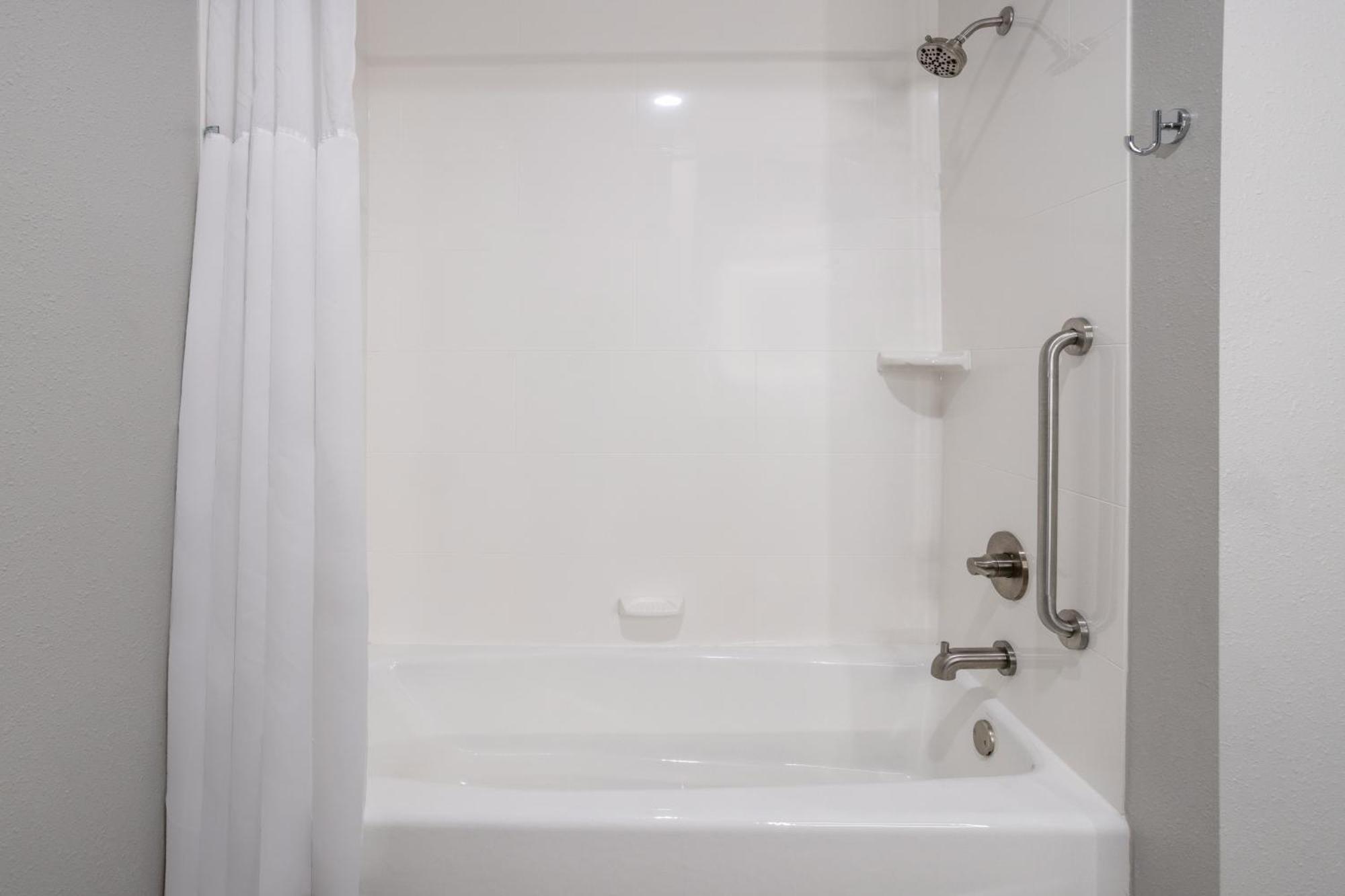 La Quinta Inn & Suites By Wyndham Valdosta Extérieur photo